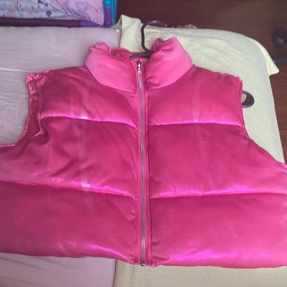 SHEIN Fuchsia Puffer Vest for Kids